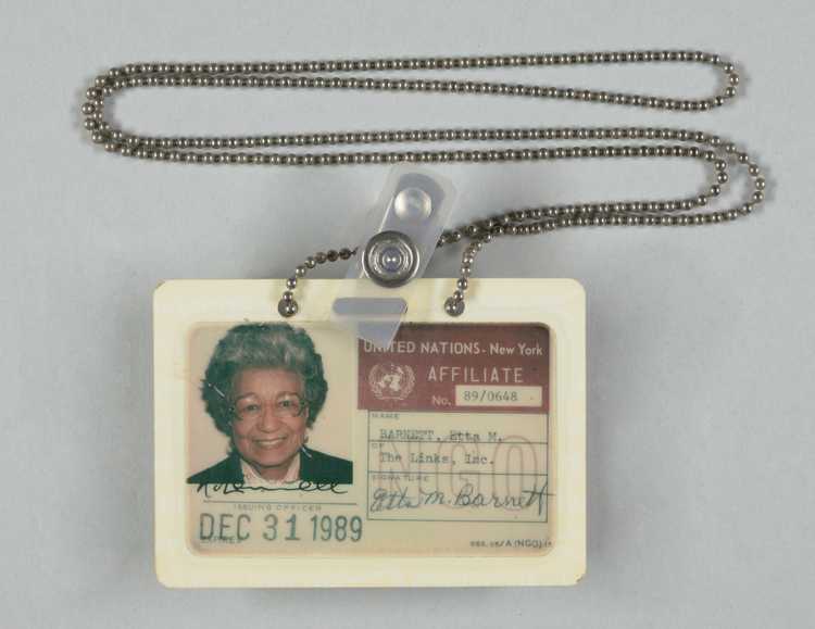 Etta Moten Barnett | National Museum of African American History & Culture.