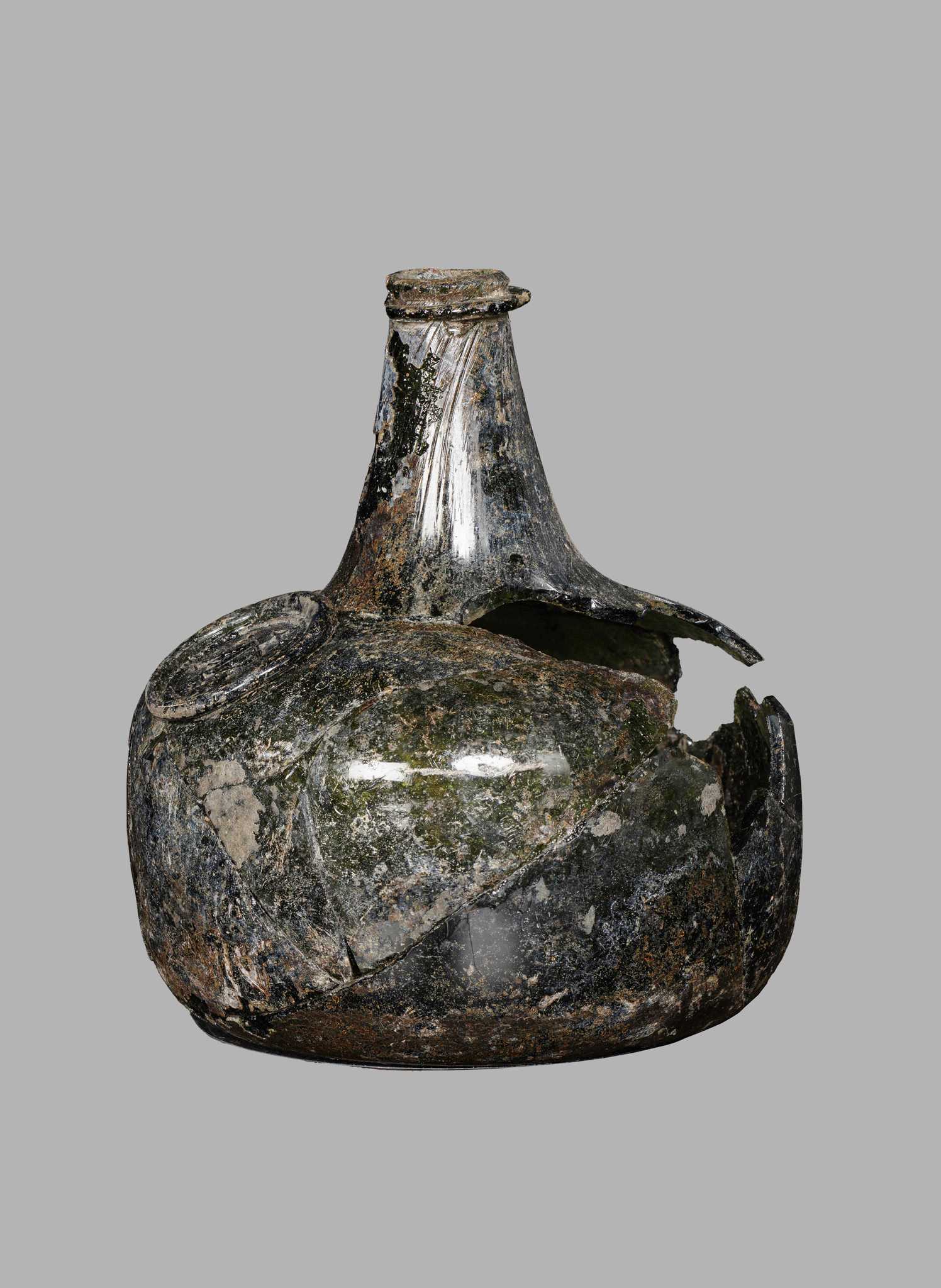 Photograph of a wine bottle found at "Bacon's Castle"