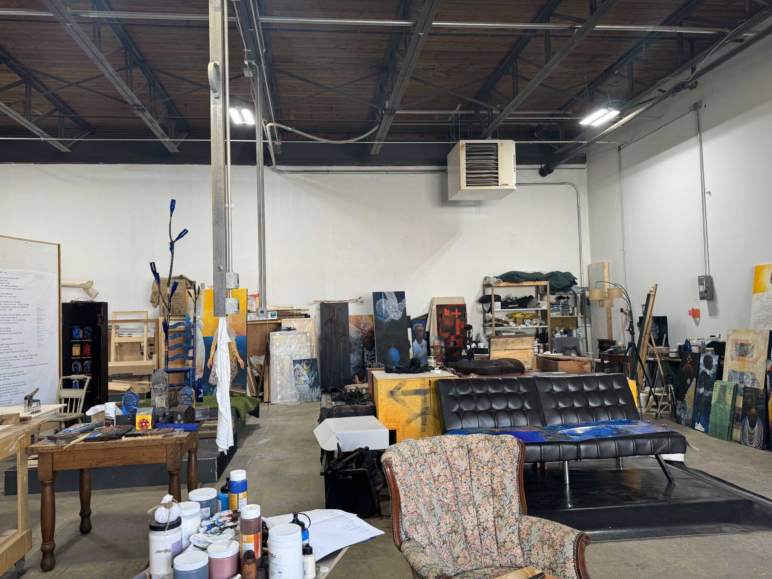 Color photograph of artist Daniel Minter's studio.