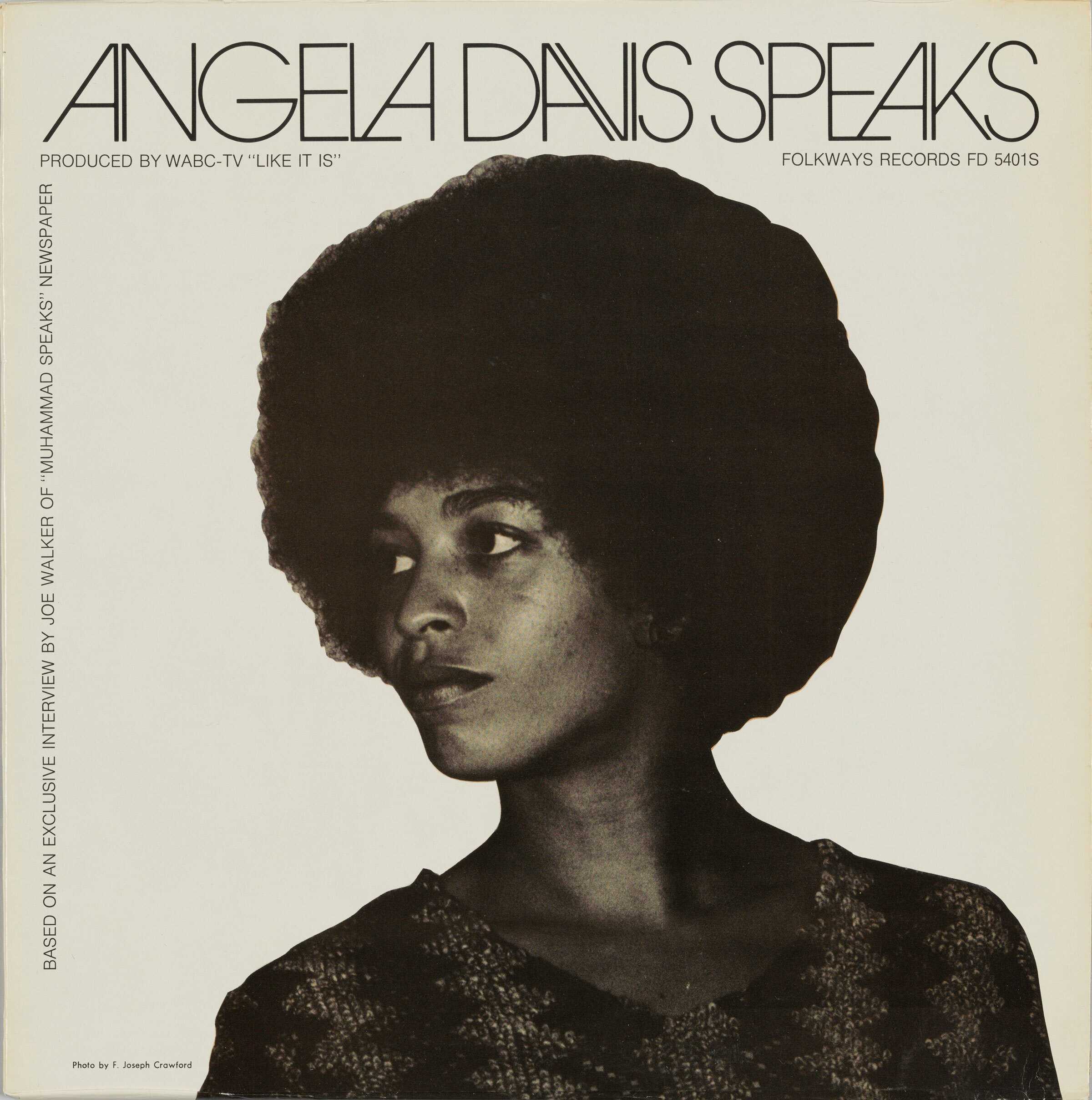 Image of the album jacket for Angela Davis's record "Angela Davis Speaks" featuring a photograph of Angela Davis.