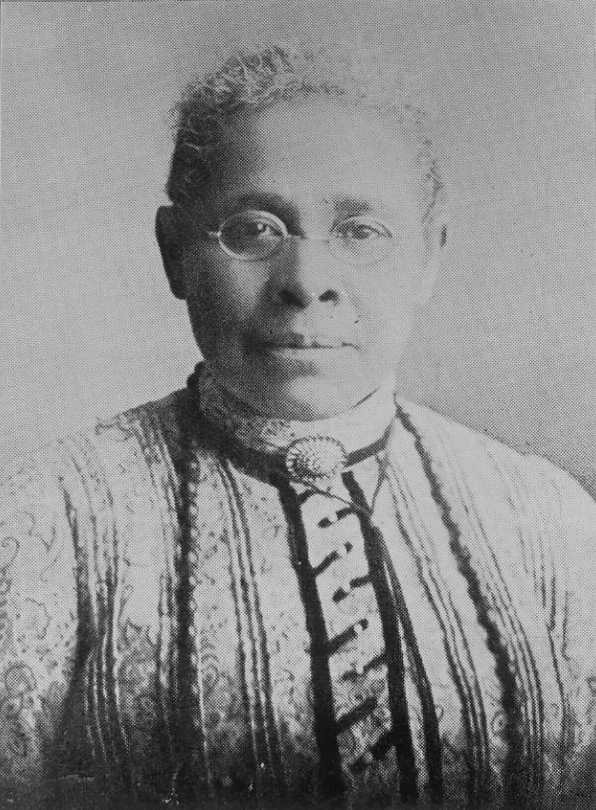 Photograph of Ellen Mason Owens Huddleston