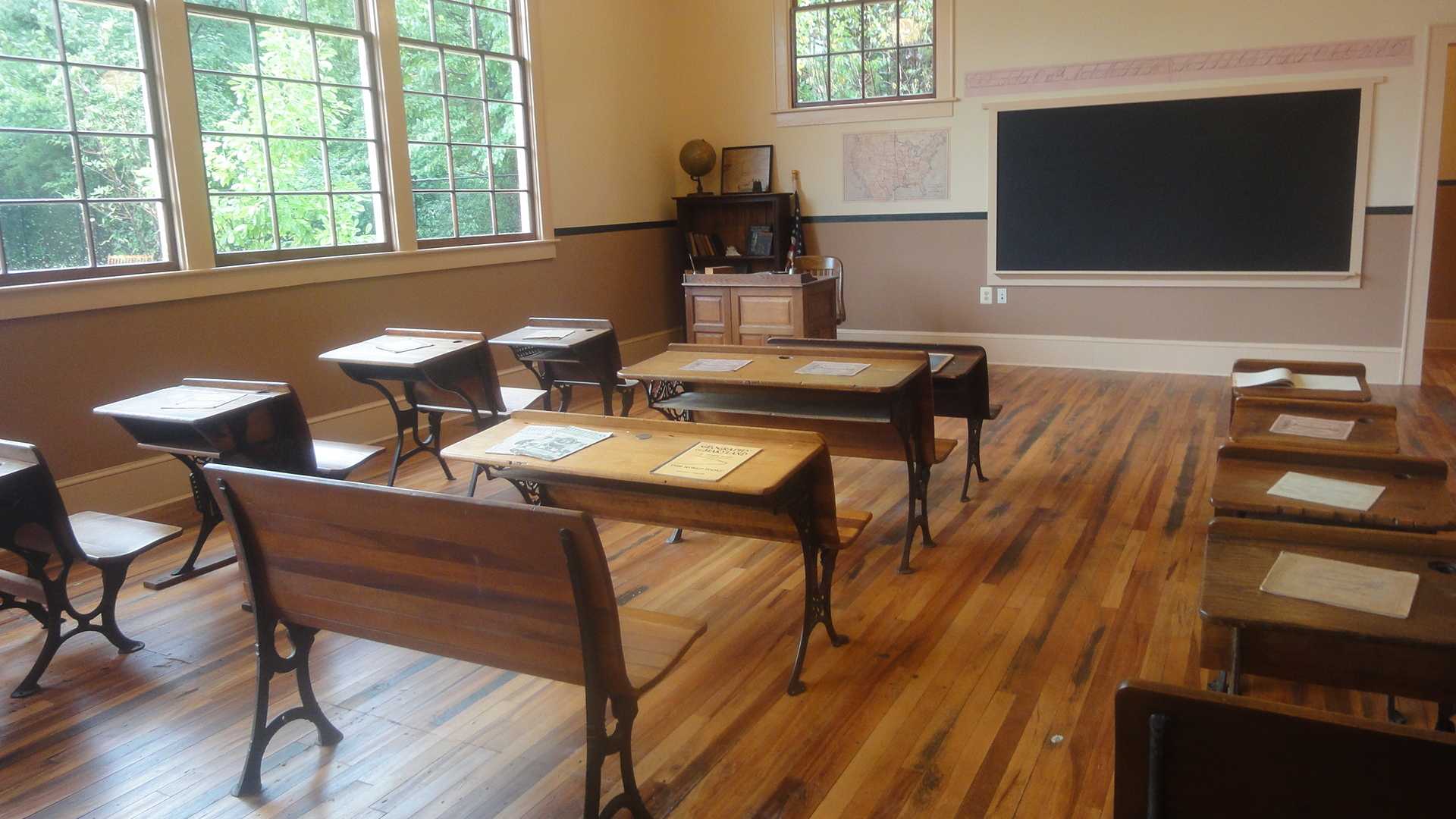 Photograph of Ridgeley Rosenwald School classroom
