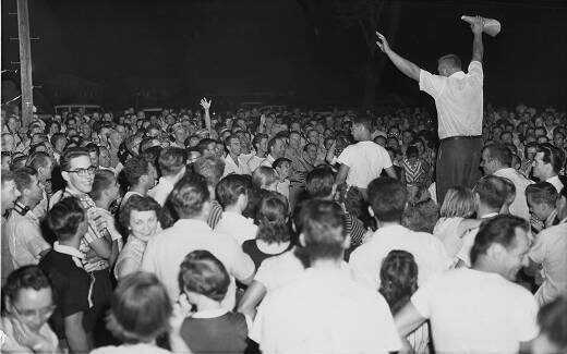 Photograph of residents of Levittown gathered at a protest meeting